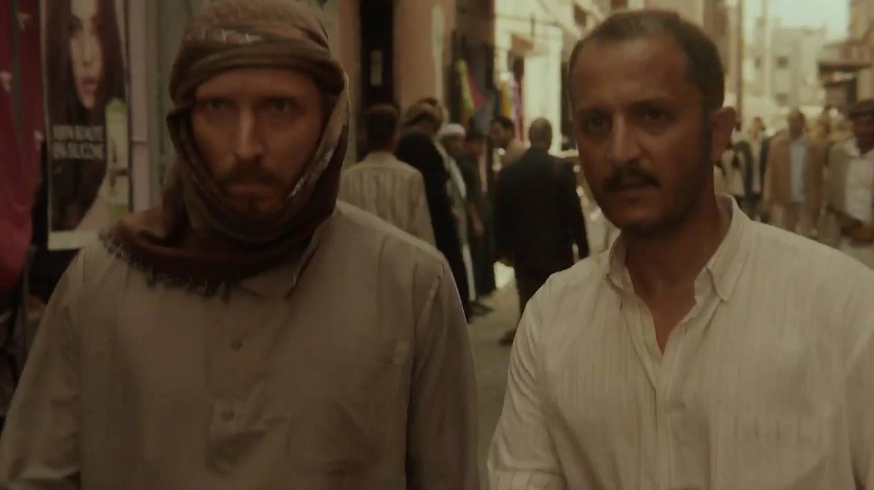 Image de film, dans un souk